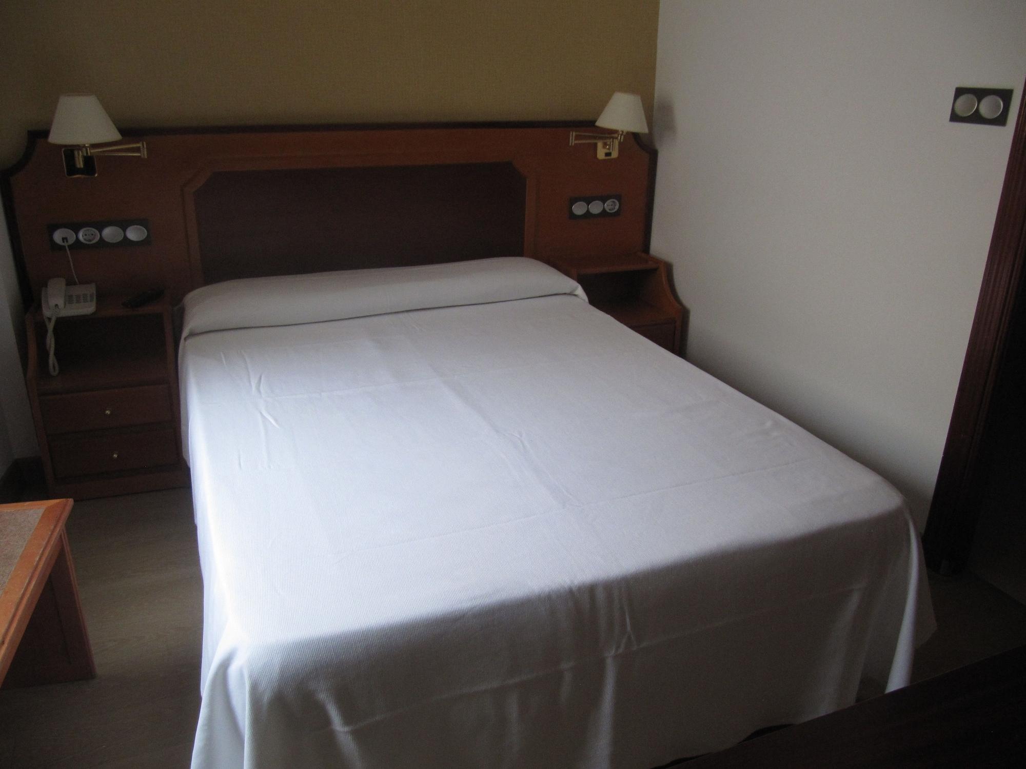 Hotel Don Juan Granada Esterno foto