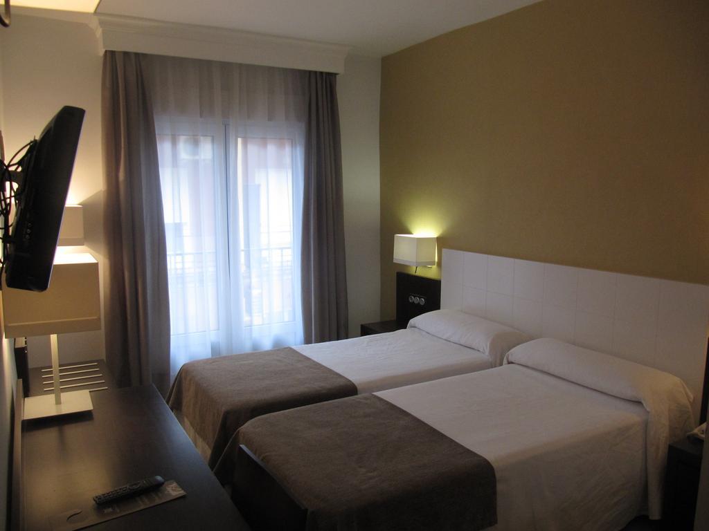 Hotel Don Juan Granada Esterno foto