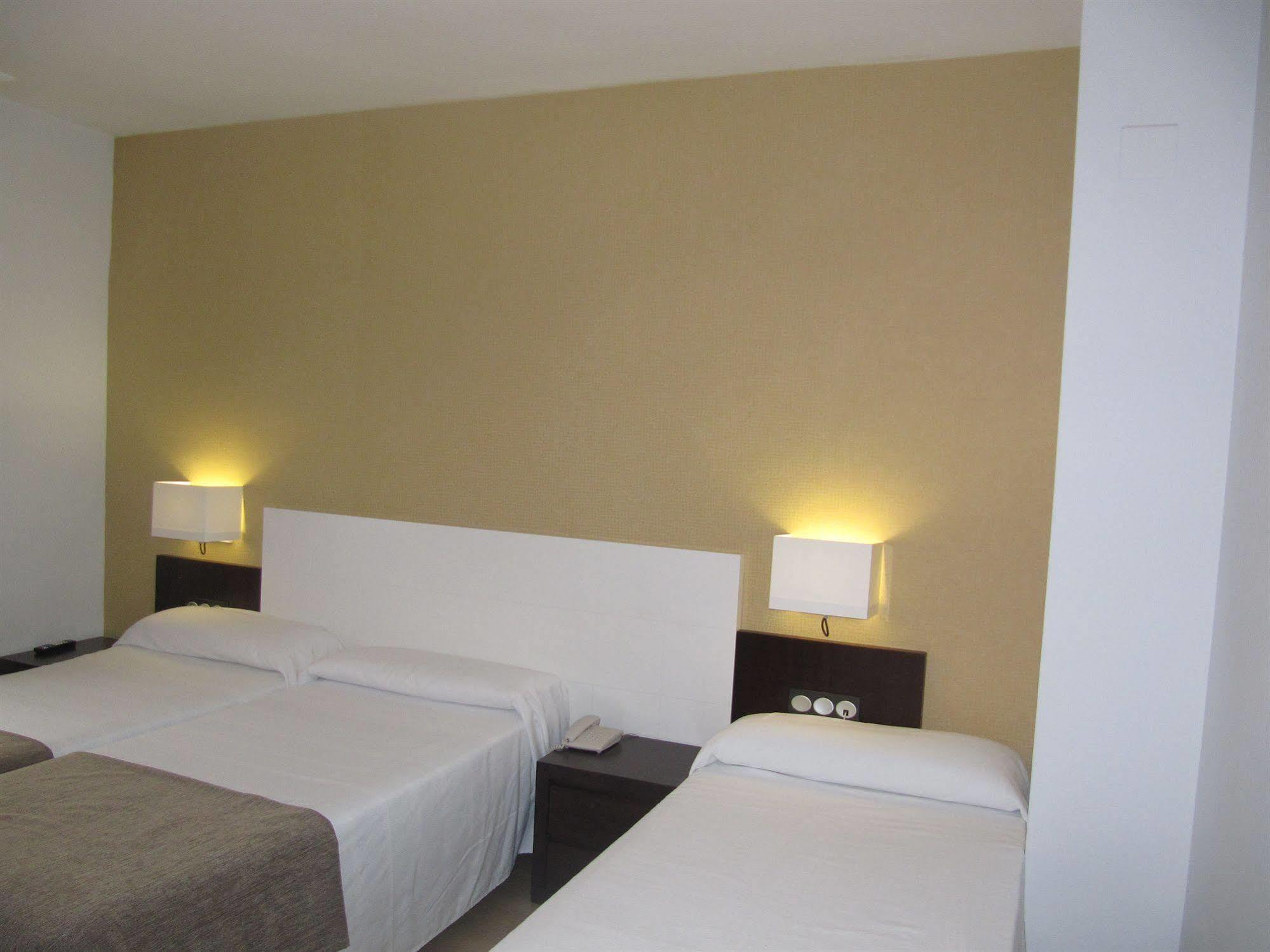 Hotel Don Juan Granada Esterno foto